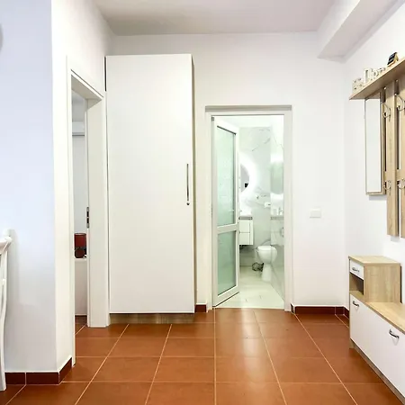 Apartment Kamelia 676