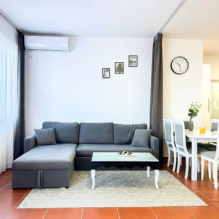 Apartment Kamelia 676 Durres